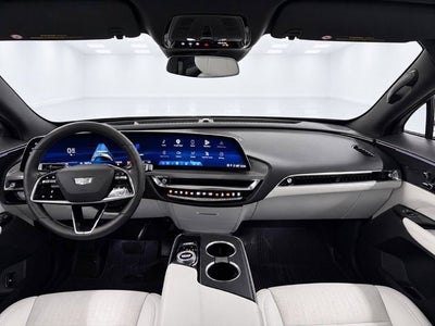 2024 Cadillac LYRIQ Luxury 1
