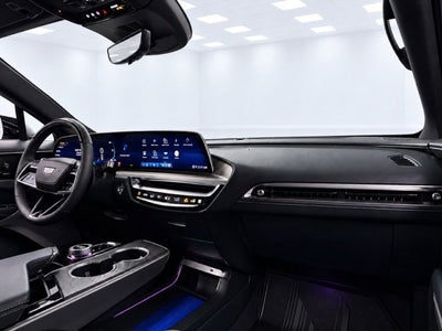 2024 Cadillac LYRIQ Luxury 3