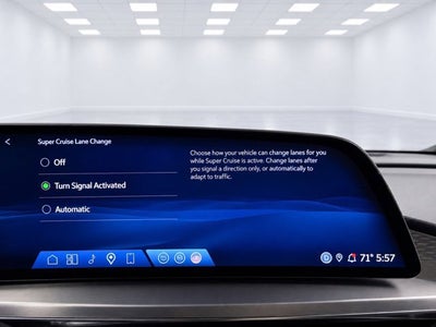 2024 Cadillac LYRIQ Luxury 3