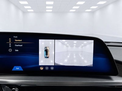 2024 Cadillac LYRIQ Luxury 3