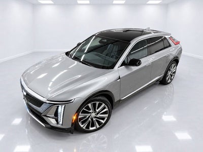 2024 Cadillac LYRIQ Luxury 3