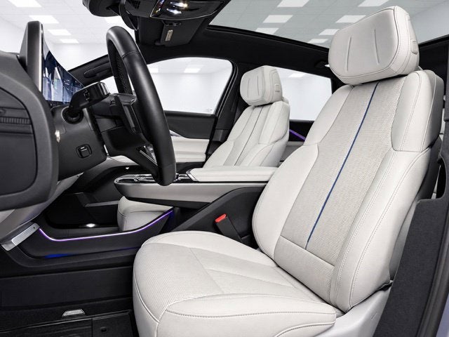 2024 Cadillac LYRIQ Sport 1
