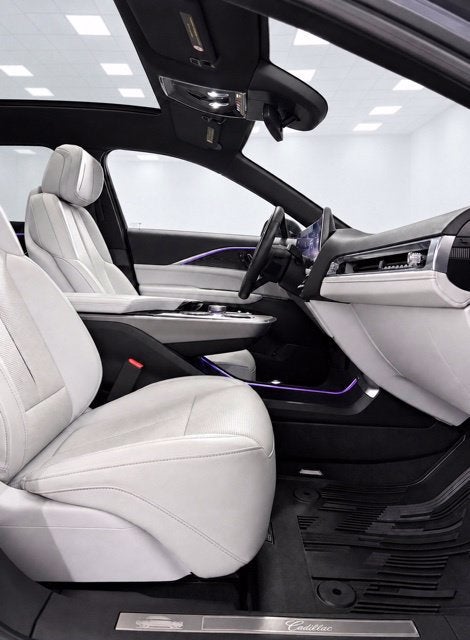 2024 Cadillac LYRIQ Sport 1