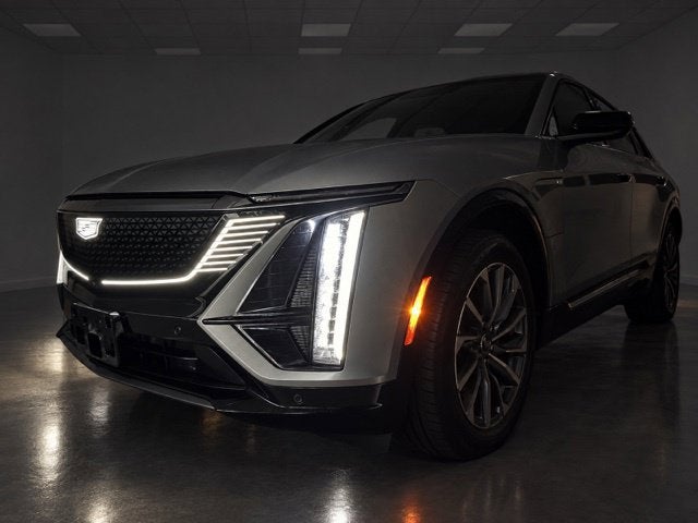 2024 Cadillac LYRIQ Sport 1