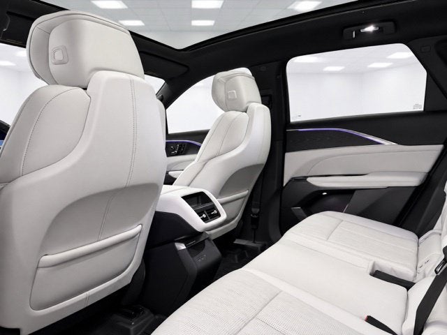 2024 Cadillac LYRIQ Sport 1