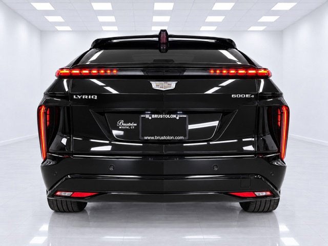 2024 Cadillac LYRIQ Sport 1