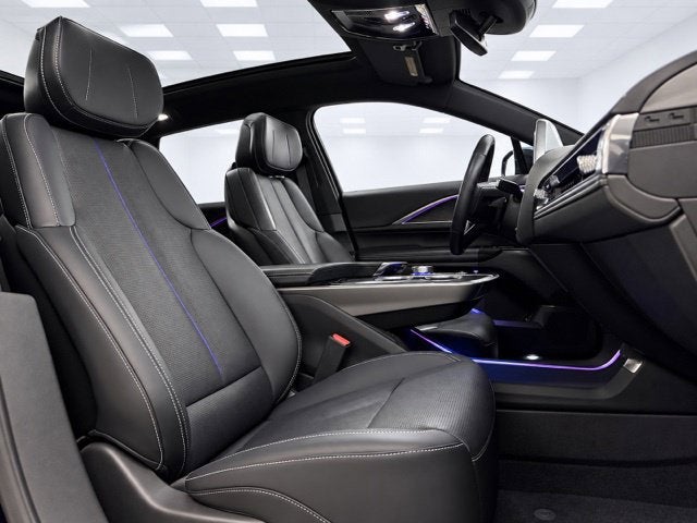 2024 Cadillac LYRIQ Sport 1