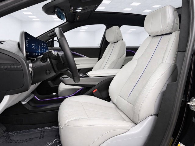 2024 Cadillac LYRIQ Sport 1