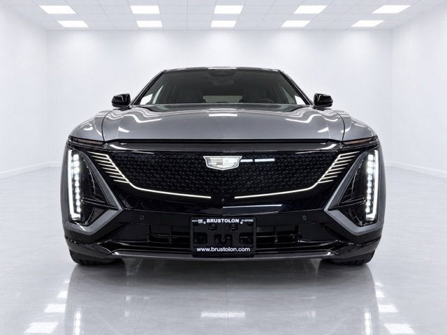 2024 Cadillac LYRIQ Sport 3