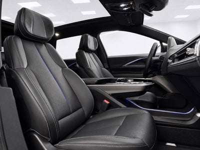 2024 Cadillac LYRIQ Sport 3