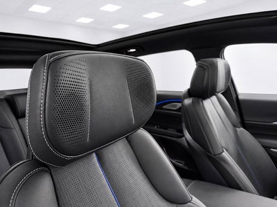 2024 Cadillac LYRIQ Sport 3