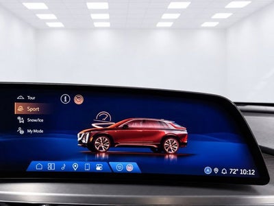 2024 Cadillac LYRIQ Sport 3