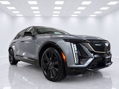2024 Cadillac LYRIQ Sport 3