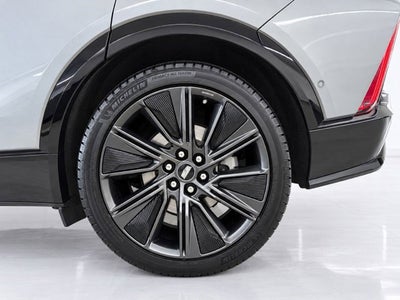 2024 Cadillac LYRIQ Sport 3