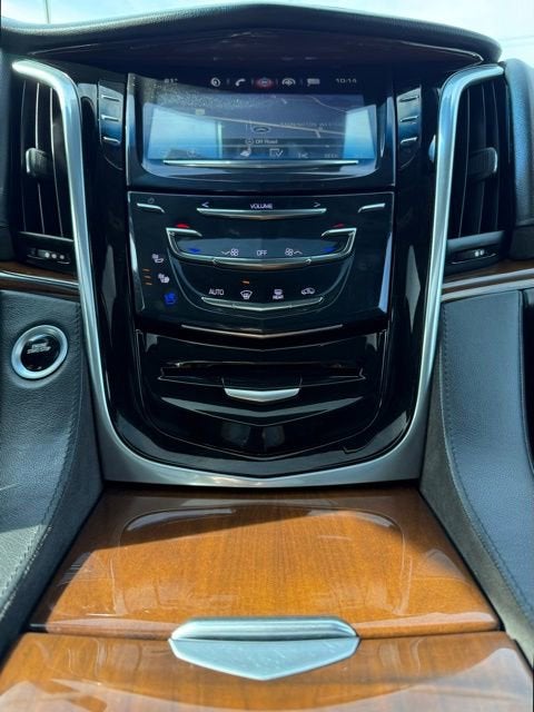 2020 Cadillac Escalade Premium Luxury