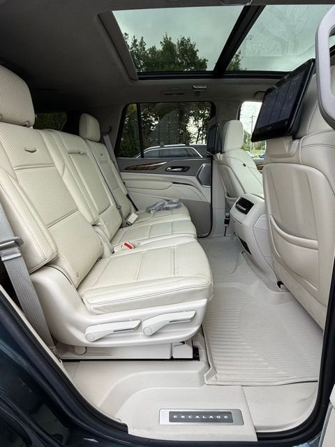 2021 Cadillac Escalade Sport Platinum