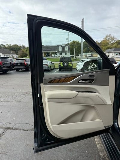 2021 Cadillac Escalade Sport Platinum