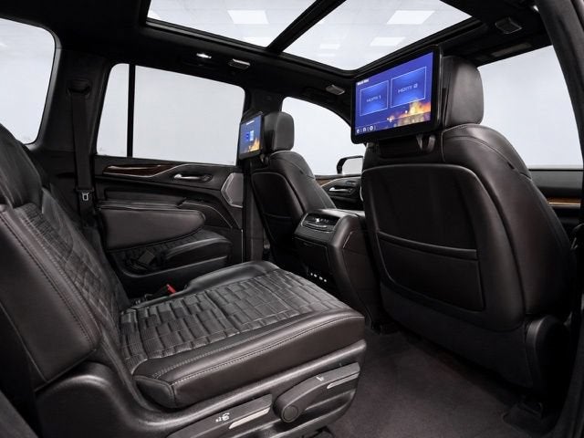 2023 Cadillac Escalade 4WD Sport Platinum