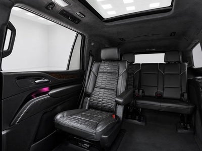 2023 Cadillac Escalade 4WD Sport Platinum
