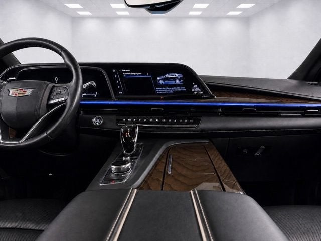 2023 Cadillac Escalade 4WD Sport Platinum