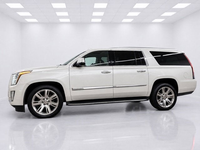 2016 Cadillac Escalade ESV Luxury Collection