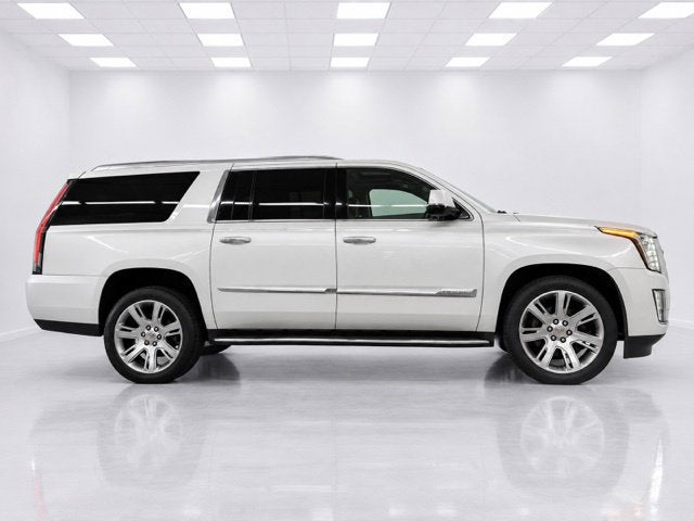 2016 Cadillac Escalade ESV Luxury Collection