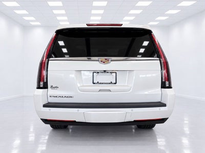 2016 Cadillac Escalade ESV Luxury Collection