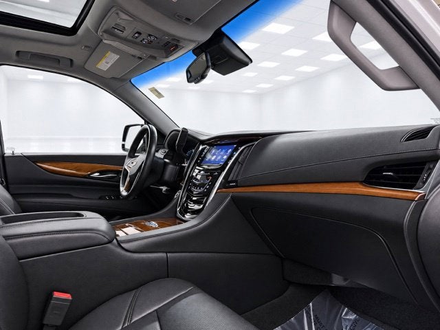 2016 Cadillac Escalade ESV Luxury Collection