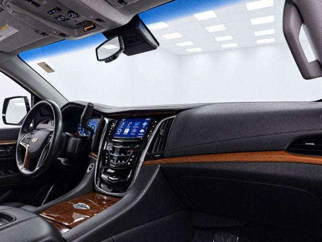 2016 Cadillac Escalade ESV Luxury Collection