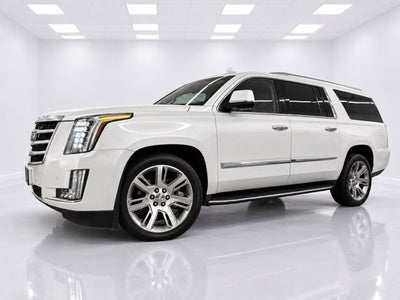 2016 Cadillac Escalade ESV Luxury Collection