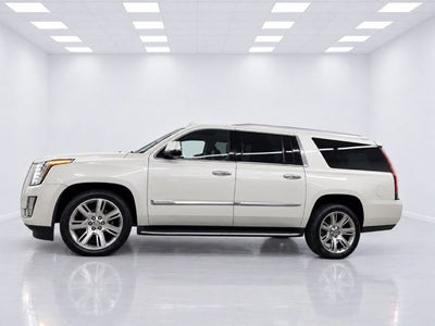 2016 Cadillac Escalade ESV Luxury Collection