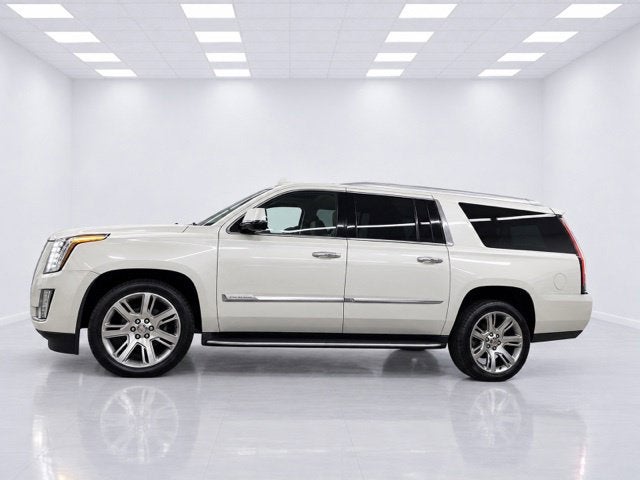 2016 Cadillac Escalade ESV Luxury Collection