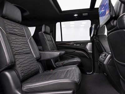 2023 Cadillac Escalade ESV 4WD Sport Platinum