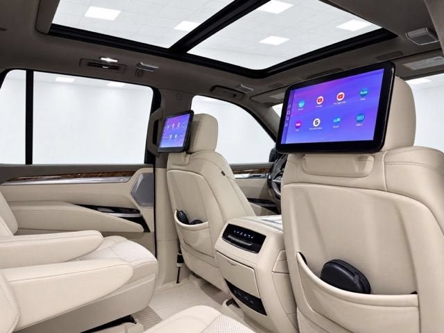 2025 Cadillac Escalade Sport Platinum