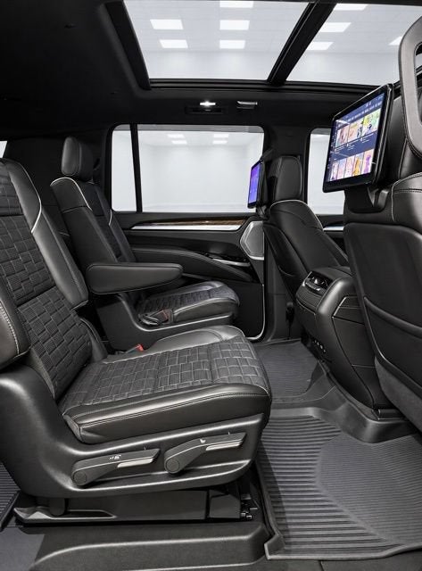 2025 Cadillac Escalade ESV Sport Platinum