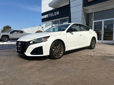 2025 Nissan Altima SR