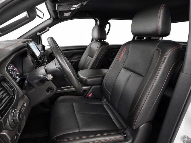 2023 Nissan TITAN Crew Cab PRO-4X 4x4