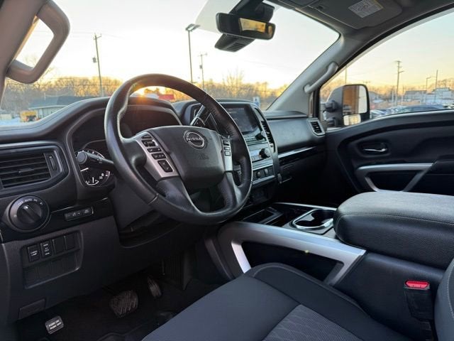 2023 Nissan Titan XD SV