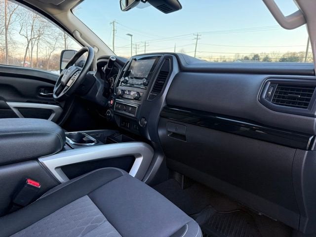 2023 Nissan Titan XD SV