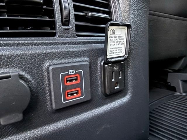 2023 Nissan Titan XD SV