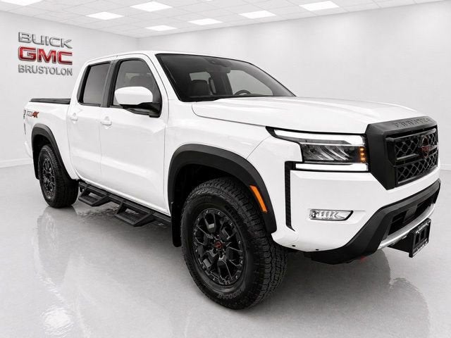 2024 Nissan Frontier Crew Cab PRO-4X 4x4