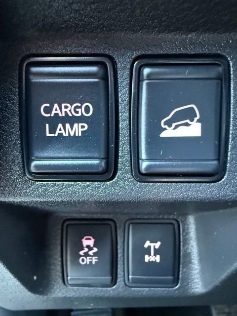 2024 Nissan Frontier Crew Cab PRO-4X 4x4