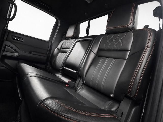 2024 Nissan Frontier Crew Cab PRO-4X 4x4