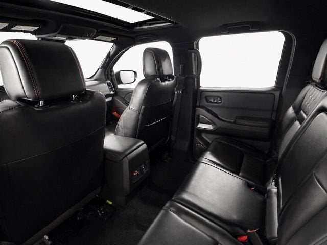 2024 Nissan Frontier Crew Cab PRO-4X 4x4