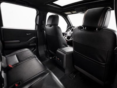 2024 Nissan Frontier Crew Cab PRO-4X 4x4