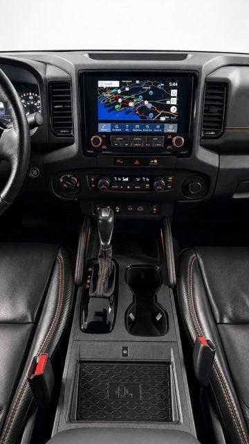2024 Nissan Frontier Crew Cab PRO-4X 4x4