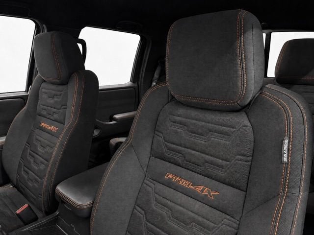 2024 Nissan Frontier Crew Cab PRO-4X 4x4