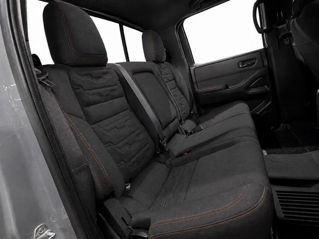 2024 Nissan Frontier Crew Cab PRO-4X 4x4