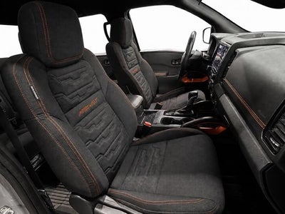 2024 Nissan Frontier Crew Cab PRO-4X 4x4