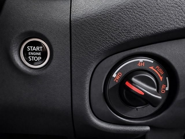 2024 Nissan Frontier Crew Cab PRO-4X 4x4